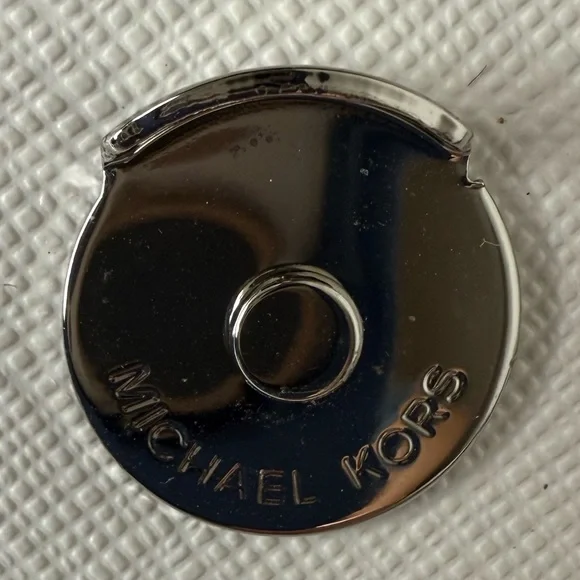 Michael Kors White Clutch - Picture 4 of 8